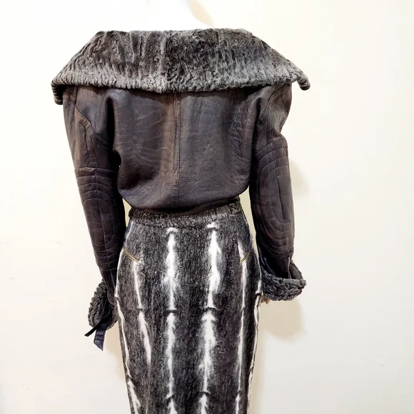 Elegant Black and Gray Women's Jacket - Picture 4 of 8